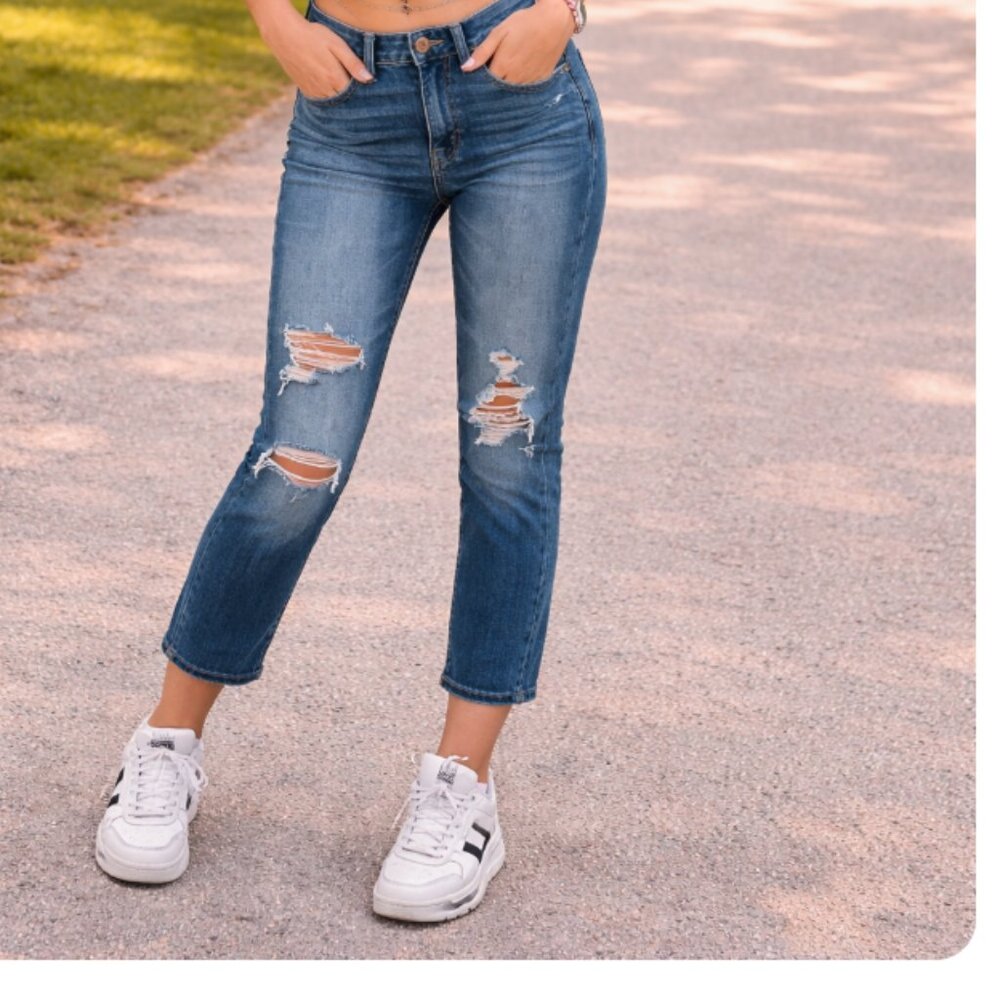 American Eagle dream jean high rise jegging crop distressed size 4